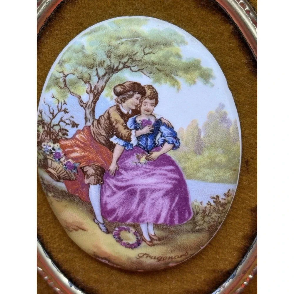 Set Of 3 Vintage Fragonard Cameo Porcelain Plaques Ornate Gold Frames